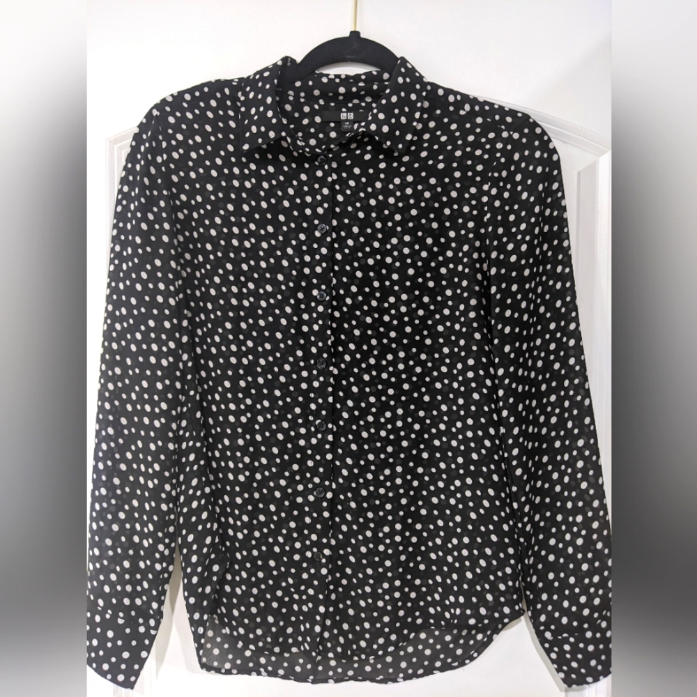 Uniqlo Women's long sleeve blouse